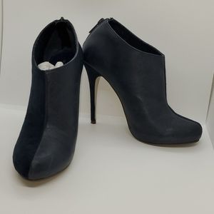 Michael Antonio Navy Bootie